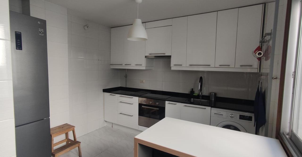 Atico Con Amplia Terraza Y Espectaculares Vistas Apartment Санксенсо Екстериор снимка