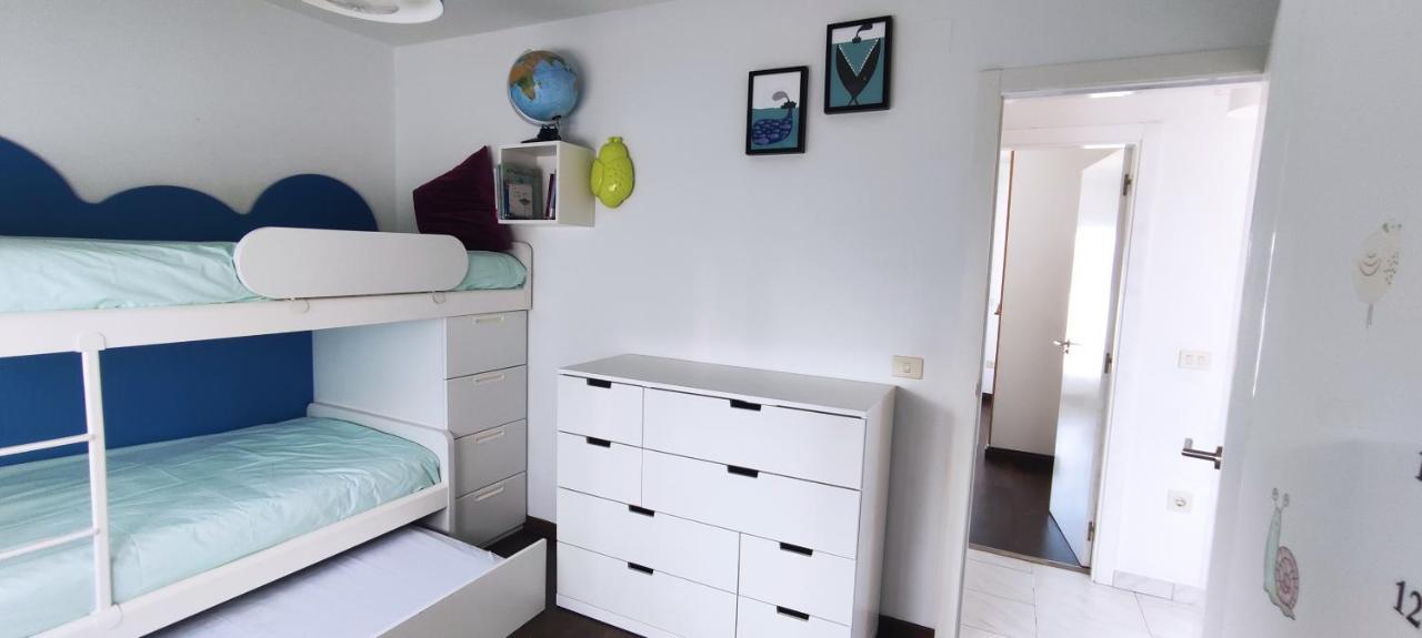 Atico Con Amplia Terraza Y Espectaculares Vistas Apartment Санксенсо Екстериор снимка